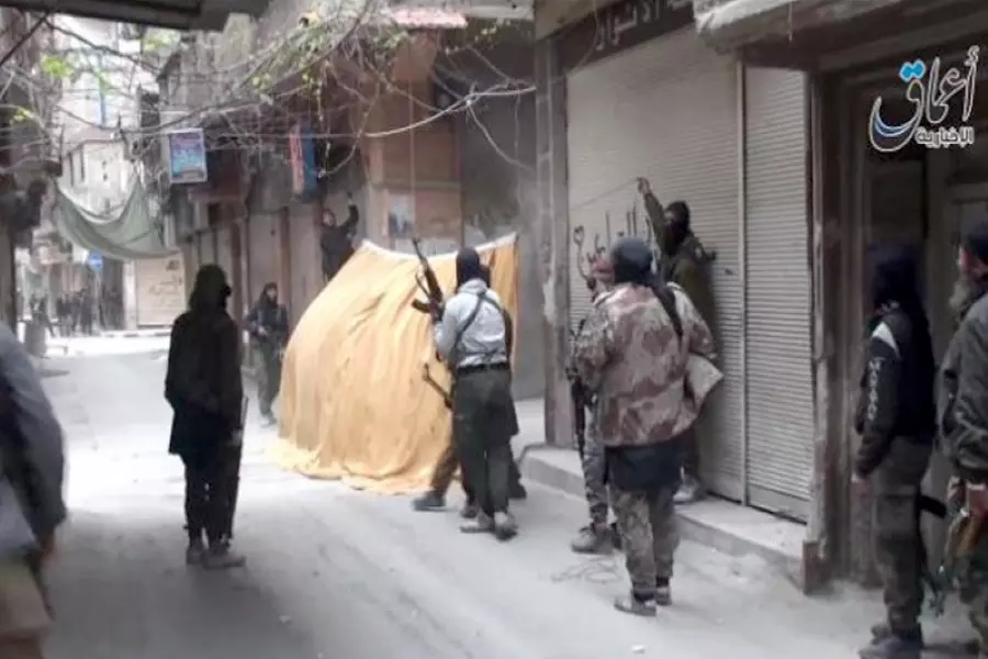 مصادر من جنوب دمشق تؤكد خروج سبع قيادات من تنظيم الدولة إلى إدلب