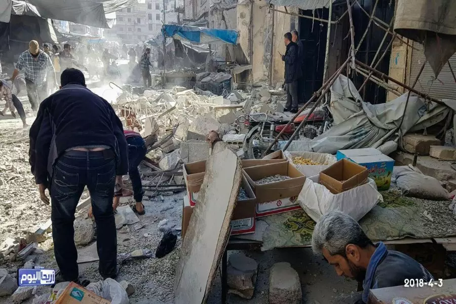 طيران الأسد يكرر استهدف السوق وسط أريحا ويوقع شهداء وجرحى