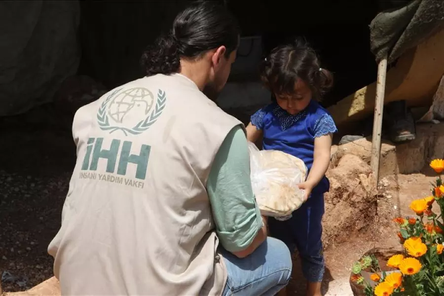 الإغاثة التركية تعلن توزيع 78 مليون رغيف خبز على المحتاجين بإدلب