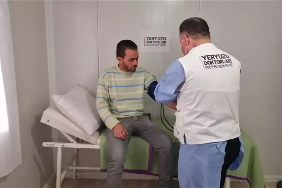جمعية طبية تركية تجري 100 ألف معاينة طبية شمال سوريا