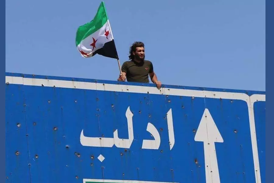 تيارات ضمن "تحرير الشام" تسعى لتعويم السواد في إدلب والمظاهرات الشعبية رسالتها واضحة