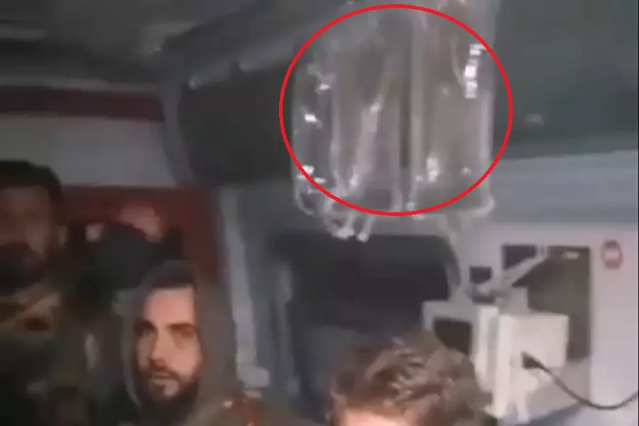 تفادياً للضربات الجوية .. ميليشيات النظام تتنقل في سيارات الإسعاف بريف إدلب (فيديو)