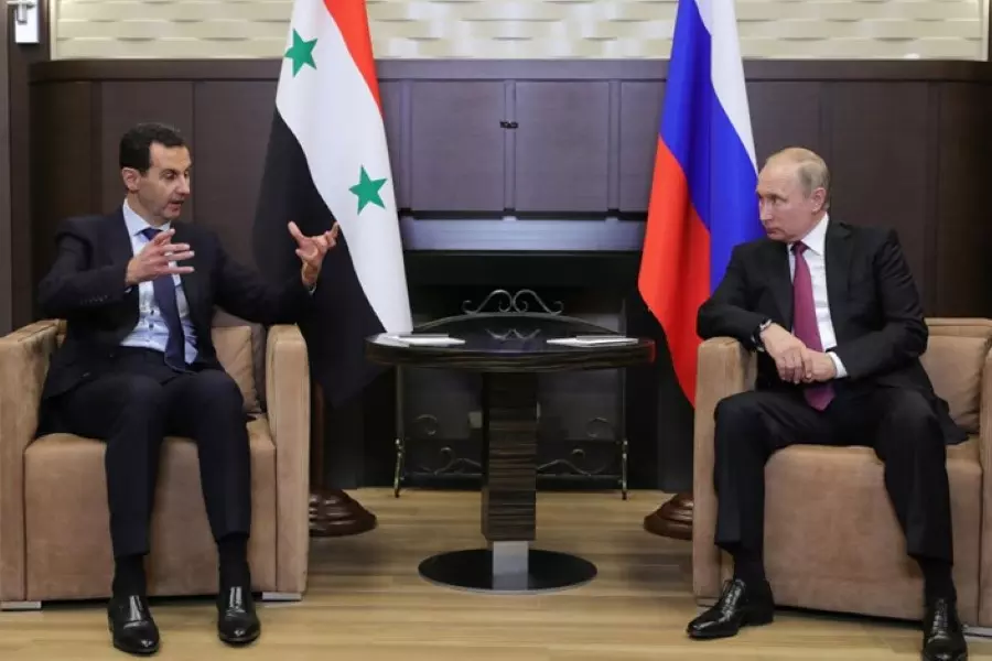 مجلة "كوزور" الفرنسية: لقاء الأسد ببوتين وتصريحات الأخير تخفي "قنبلة روسية" لوجود إيران في سوريا