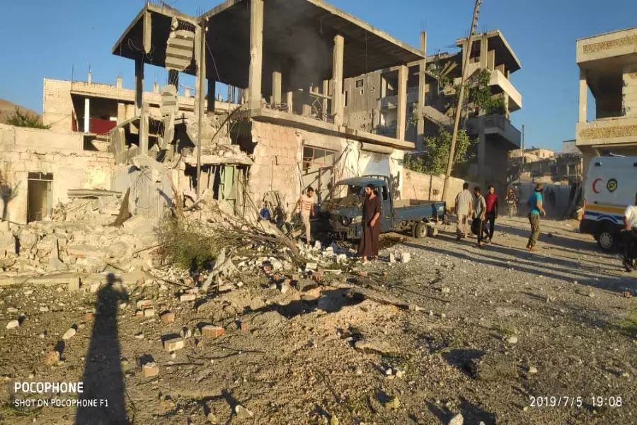 ثلاثة شهداء أطفال بقصف جوي لطيران الأسد على محمبل بإدلب