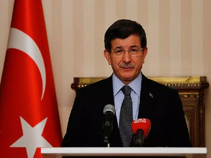 أوغلو : تركيا ستواصل رفع صوتها ضد إرهاب الدولة في سوريا