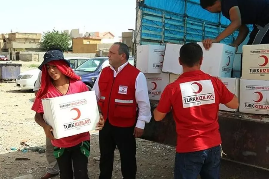 الهلال الأحمر التركي يعلن تقديم مساعدات إنسانية لسكان "جرابلس" المحررة