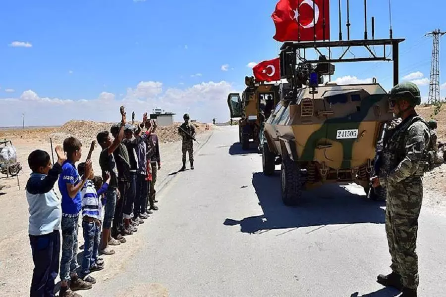 قوات تركية تسير الدورية 29 في منبج بريف حلب