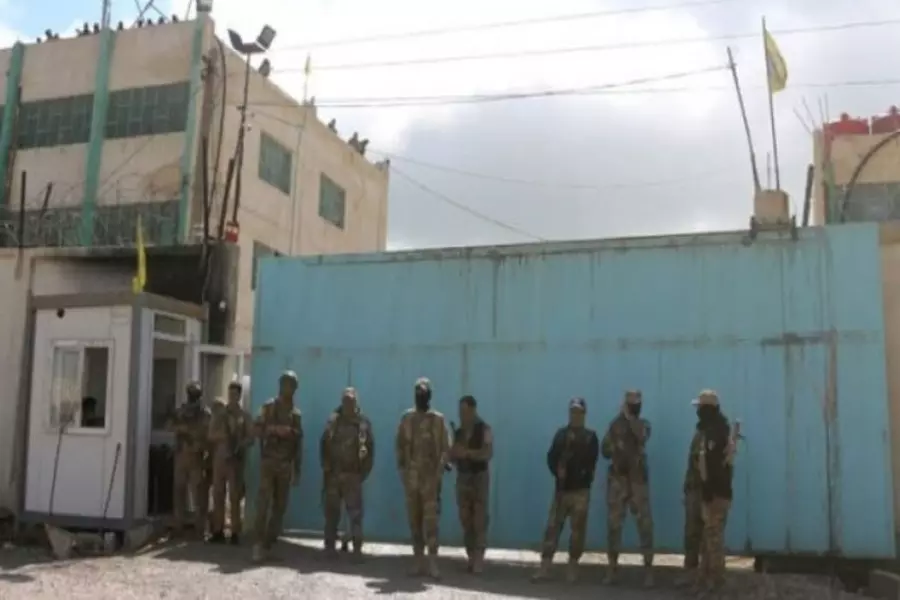 هروب عدد من "الدو-اعش" من سجن بمدينة الحسكة وسط انفجارات واشتباكات