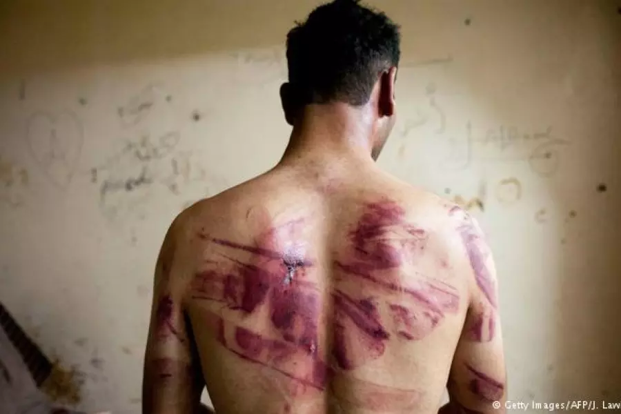 منظمة: (5615) فلسطينياً تعرضوا لانتهاكات جسدية على يد النظام في سوريا