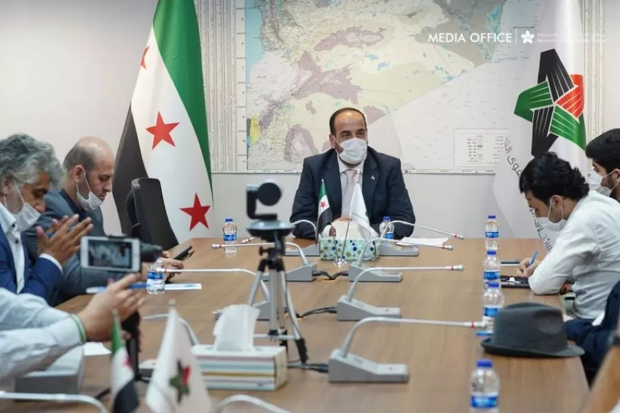 "الحريري" يعقد جلسة حوارية مع مجموعة من الصحفيين والناشطين السوريين