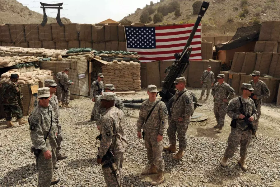 نيويورك تايمز: واشنطن تنوي إبقاء 200 جندي أمريكي شرق سوريا