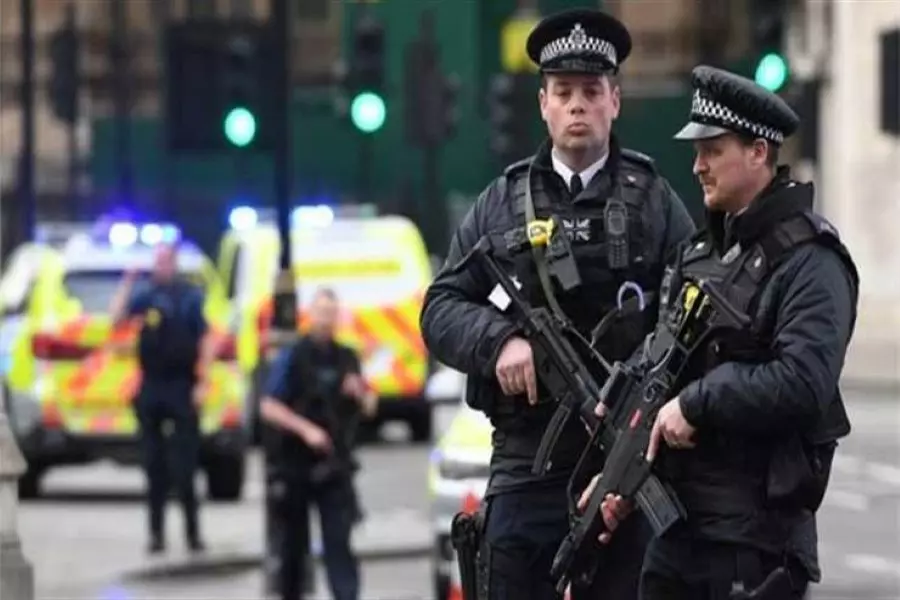 اعتقال رجل في بريطانيا بتهمة إعداد هجمات إرهابية في قضية "مرتبطة بسوريا"