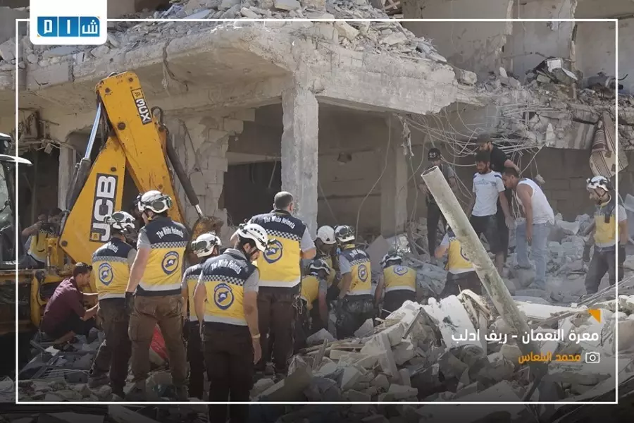 مجزرة معرة النعمان تتجاوز 40 شهيداً وطيران الأسد وروسيا يواصلان قصف ريف إدلب