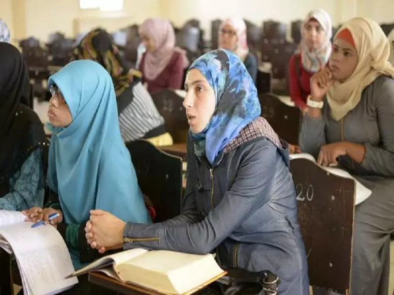 طالبة سورية في مخيم الزعتري تحصل على منحة دراسية رغم المصاعب