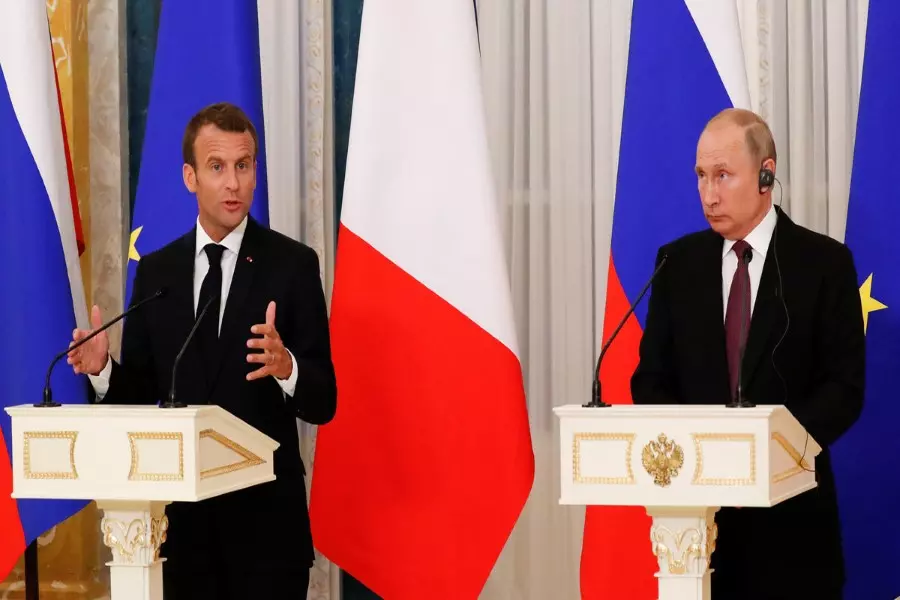 بوتين: هدم الاتفاق النووي له عواقب.. وماكرون : اتفقنا مع موسكو على عدة أمور بخصوص سوريا