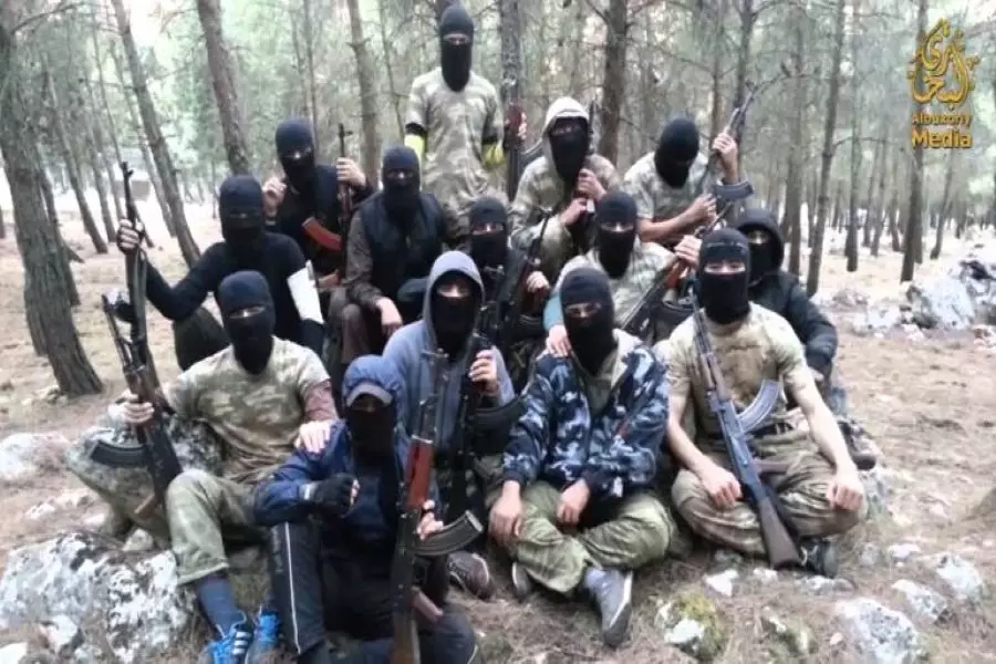 مقاتلو الأوزبك في كتيبة الإمام البخاري تؤكد التزامها الحياد في الاقتتال بين "تحرير الشام" و "تحرير سوريا"