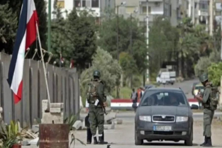 قوات الأسد تعتقل ثمانية شبان شرقي العاصمة دمشق