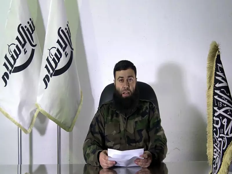 القائد الجديد لجيش الإسلام يطالب الفصائل بالتوحد ويدعو الدول الصديقة لمضاعفة جهودها في تعرية المجرمين