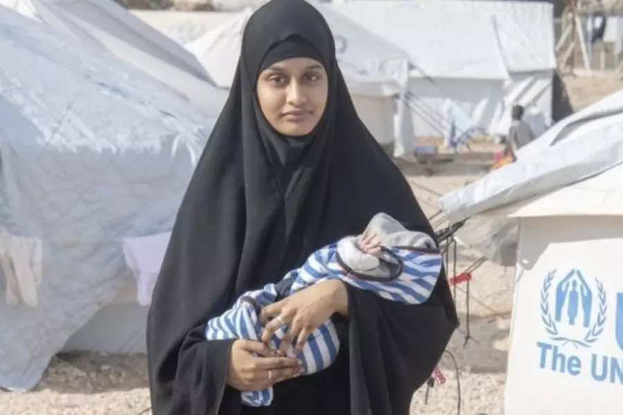 "قسد" تعلن وفاة طفل "عروسة داعش" البريطانية "بيغوم" بعد أيام من ولادته في سوريا