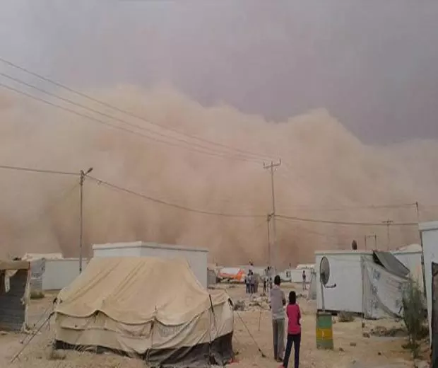 لا وفيات بمخيم الزعتري نتيجة العاصفة الرملية