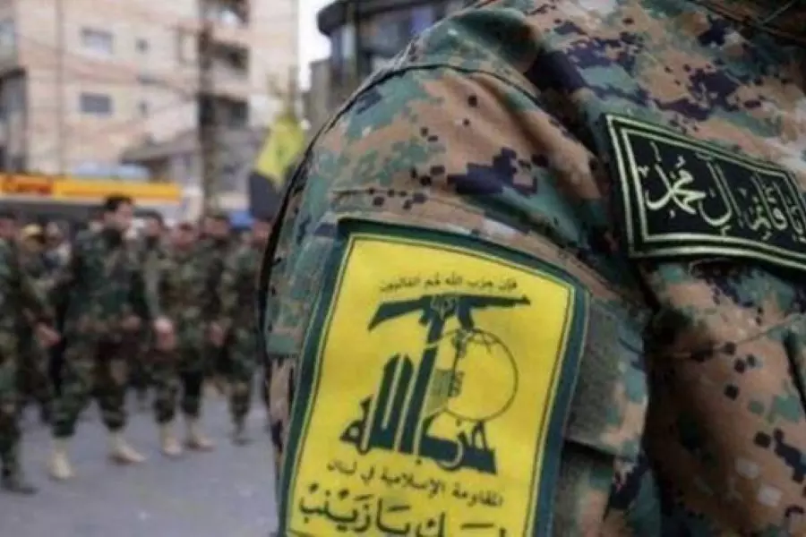 صحفي لبناني يتعرض للضرب من قبل "بلطجية" حزب الله الإرهابي