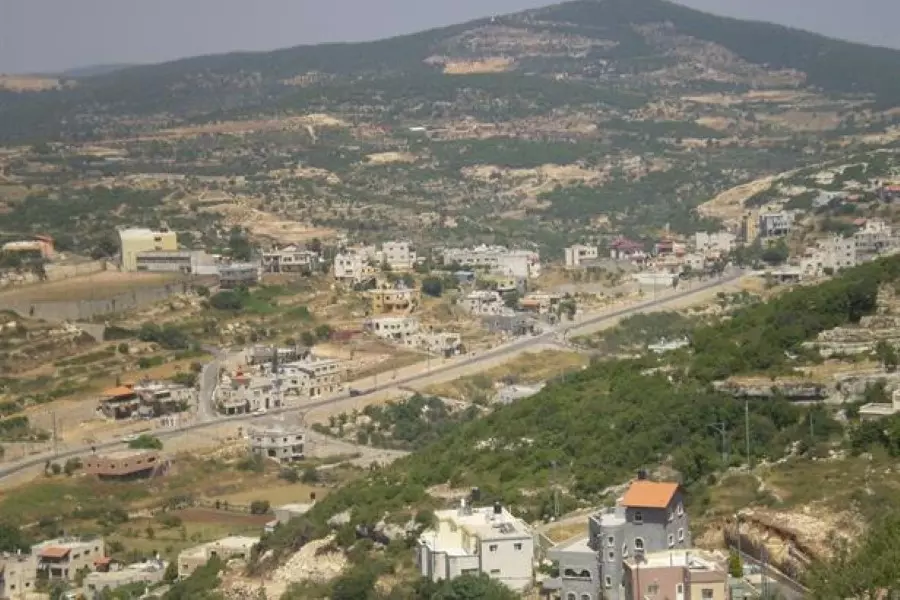 حزب الله يضغط على أهالي بيت جن في لبنان للعودة لمناطقهم تحت حكم الأسد