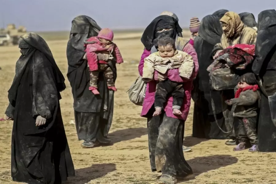 هروب نساء من تنظيم الدولة من مخيم الهول بتواطؤ من "قسد"