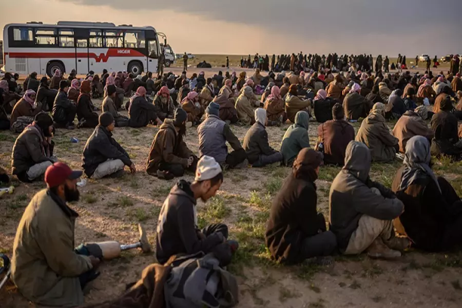 "رايتس ووتش" تحذر دول أوروبا من نقل عناصر داعش من سوريا للعراق