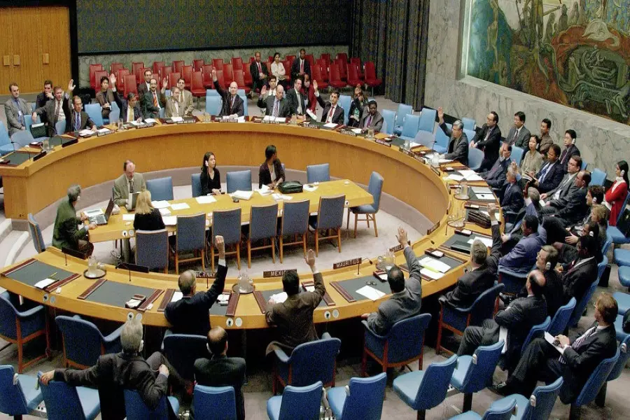 بعد الرفض الروسي .... مجلس الأمن الدولي يمدد مهمة لجنة التحقيق في الهجمات الكيميائية بسوريا