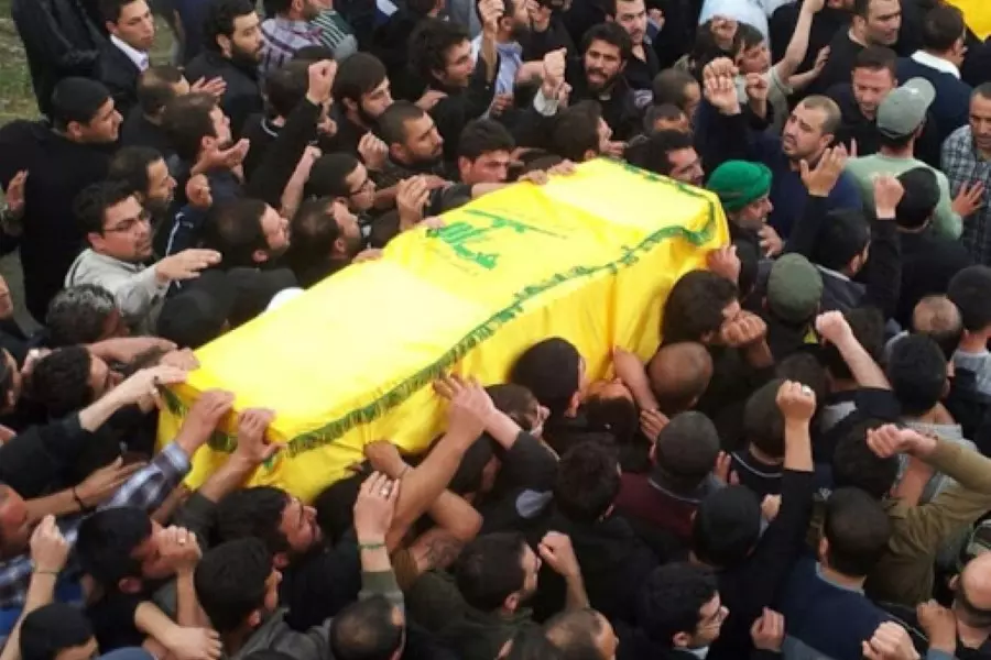 بعد مقتل مجموعة لـ "الحرس الإيراني" شرقي حمص ..حزب الله ينعى أحد عناصره