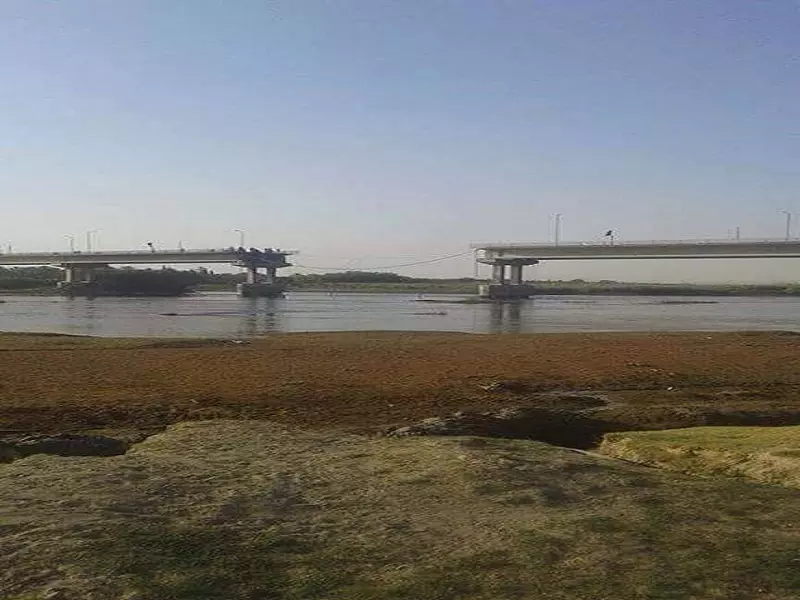 غارات مركزة من طائرات التحالف على الجسور في ريف ديرالزور