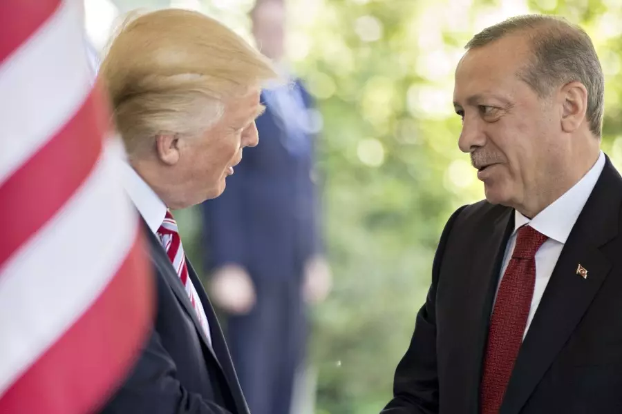 الانسحاب البطيء والمنسق.. ترامب: أجريت اتصالاً مطولاً مع " أردوغان" حول سوريا
