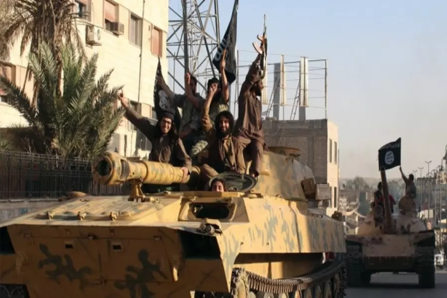 شيوخ عشائر الرقة يتوسطون لخروج من تبقى من مقاتلي تنظيم الدولة