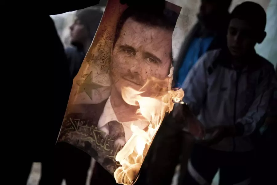 واشنطن ودول أوروبا توسع العقوبات على "الأسد" ودول عربية تلهث للتطبيع بدفع روسي