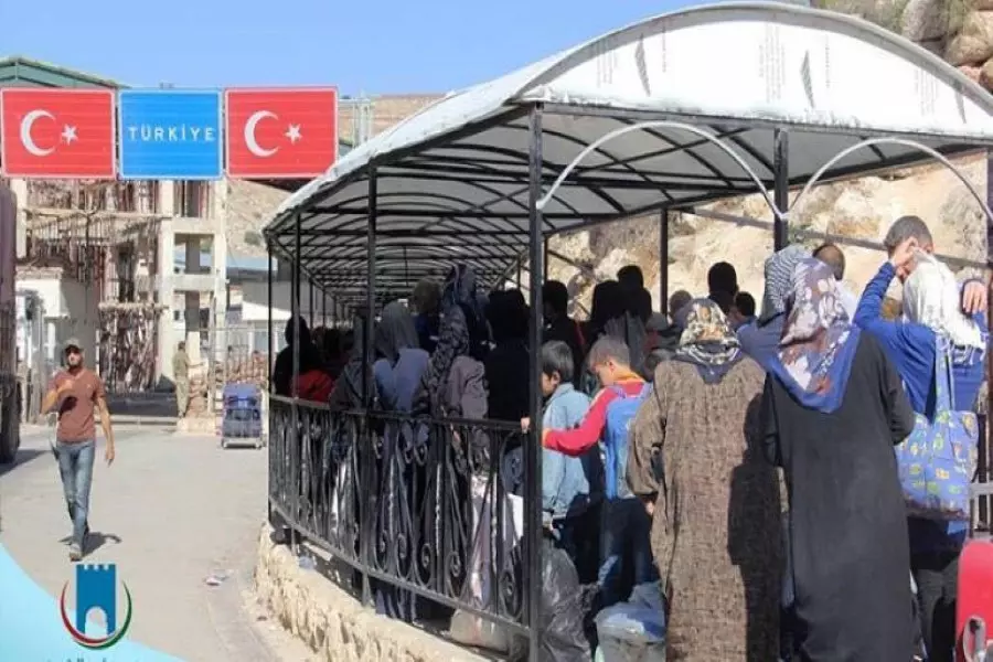 بدء توافد السوريين عبر معبر جرابلس الحدودي لقضاء إجازة العيد