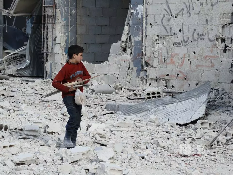 نشرة أخبار الساعة 8 صباحا لجميع الاحداث الميدانية في سوريا ليوم أمس 04-01-2015