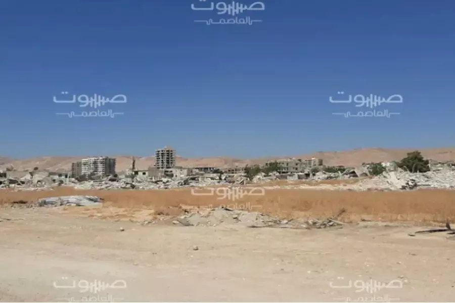 ميليشيات النظام تهدم أكثر من 50 منزلاً في قرب مدينة حرستا