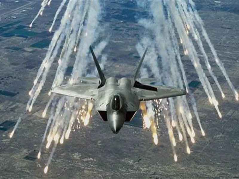 16 غارة للتحالف على سورية