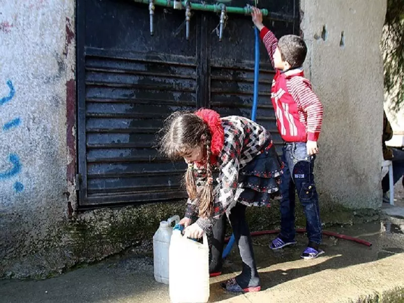 "الأتارب" ... تبتدع حلاً لإنهاء أزمة المياه