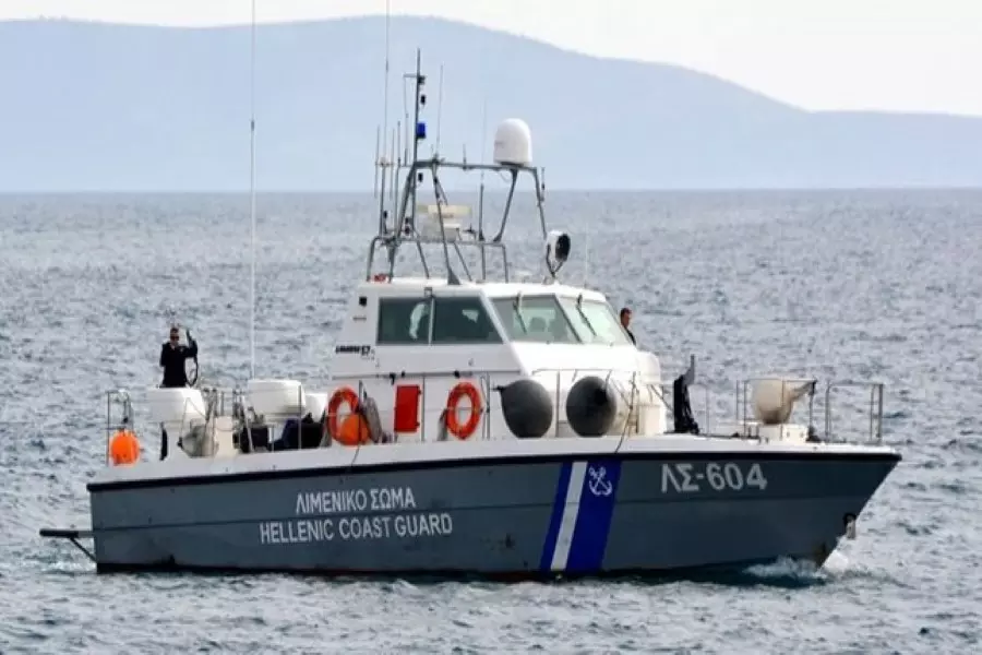 لاجئ سوري يقاضي اليونان بعد إطلاق خفر السواحل النار عليه