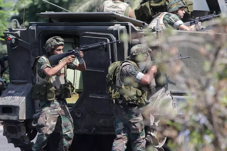 الأمن اللبناني يحرر 23 مختطفاً سوريا في بلدة بريتال في البقاع الشمالي بلبنان