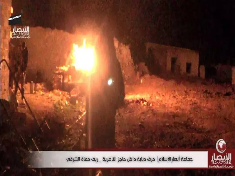 الثوار يسيطرون على حاجز شرق حماة ويقتلون عددا من جنود الأسد