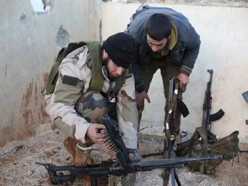 قتلى لقوات الأسد وعربات مدمرة باشتباكات على جبهة باشكوي بريف حلب