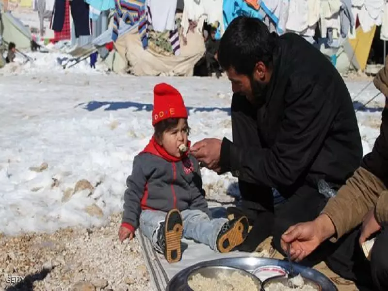 قطر تغيث اللاجئين السوريين بمليون دولار و طائرتي مساعدات