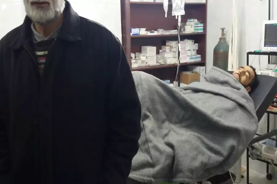 أثناء خروج المصلين.. مدفعية حزب الله الارهابي تستهدف بلدة مضايا وتخلف شهيدان