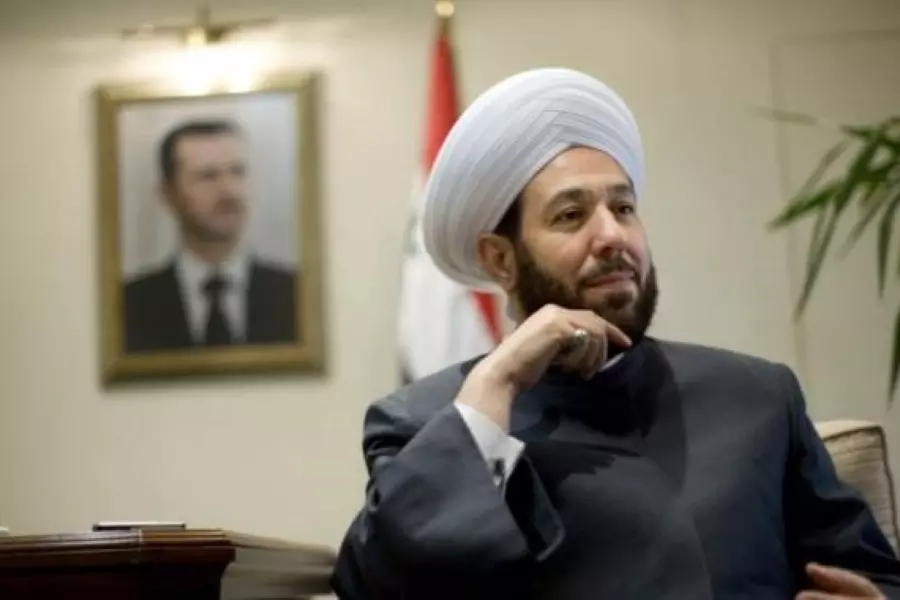 من يغادر سوريا يرد أسفل سافلين" .. "حسون" يثير الجدل بتفسير آيات قرآنية ويربطها بسوريا