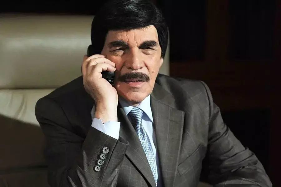 بعد استغلال عودته لدمشق إعلامياً .. "ياسر العظمة" في ضيافة أفرع الأسد الأمنية