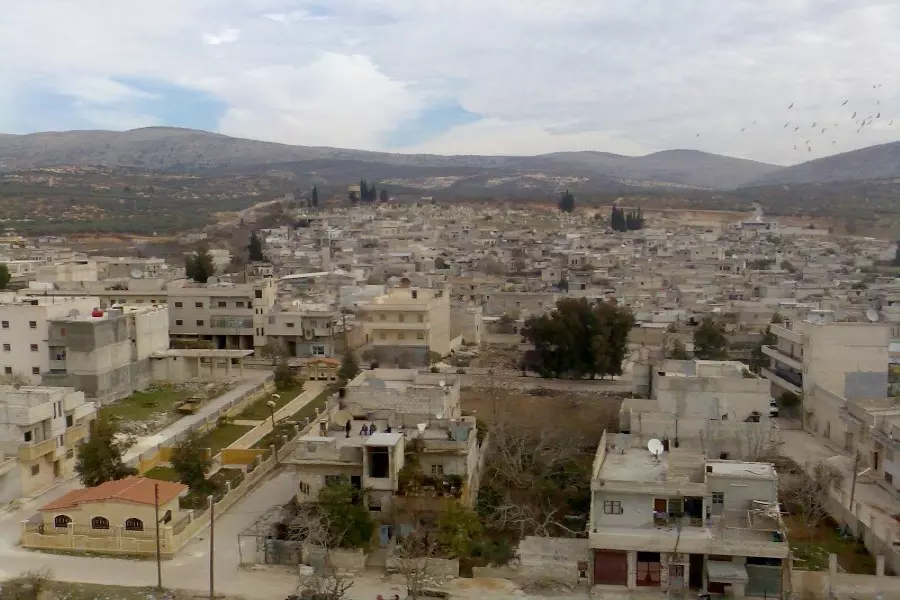 عودة التوتر لمدينة أرمناز بإدلب وتحرير الشام تحاول استغلال أي خلاف للسيطرة على المدينة