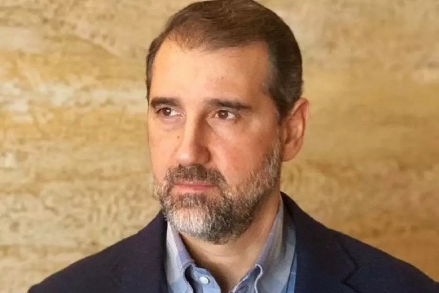 "رامي مخلوف" منتقداً الحديث عن سرقات والده :: احذروا الإساءة إلى المؤمنين المحسنين ..!!