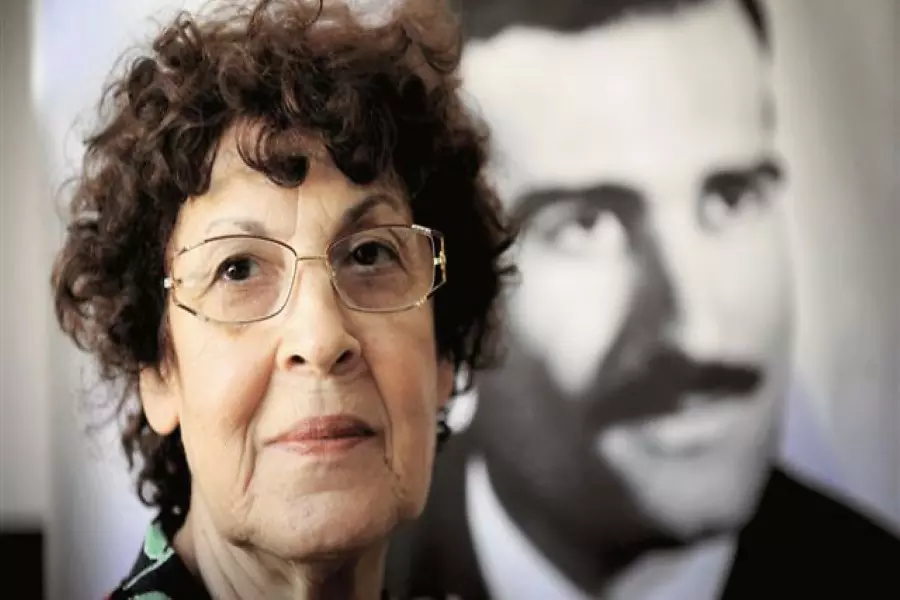 بعد تقارير صحفية باكتمال الصفقة بمباركة روسية .... أرملة الجاسوس "كوهين" تناشد الأسد لتسليم رفاة زوجها